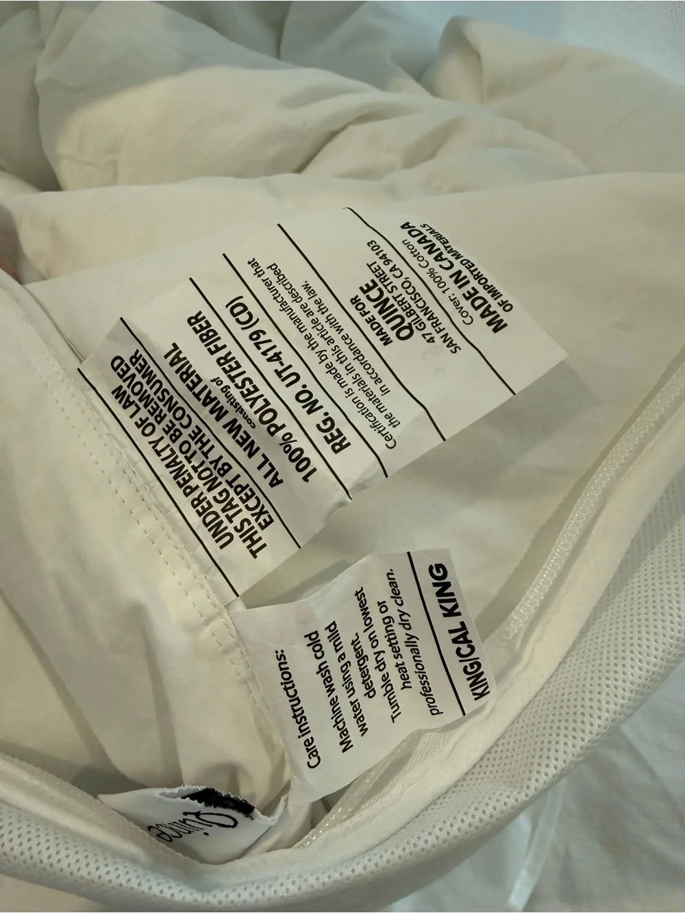 New Quince Premium Down Alternative Comforter King/Cal King - White All Seasons